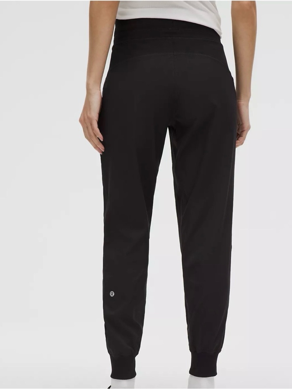 Lululemon Dance Studio Mid Rise jogger full length 6
